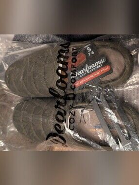 Dearfoams Quilted Slip-On Slippers/Shoes- Olive